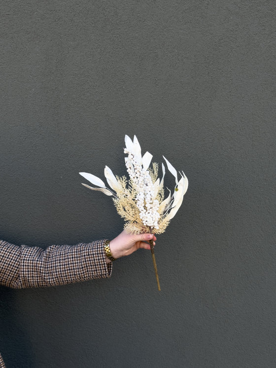 20" Cream Cedar & Laurel Leaf Sprig