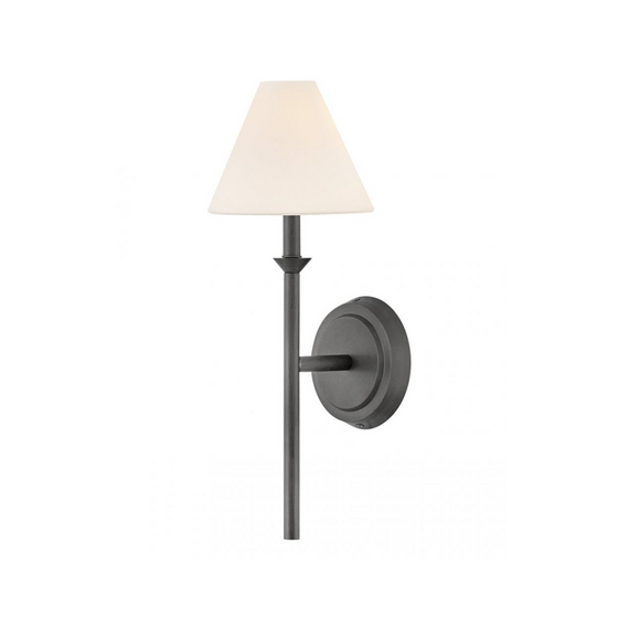 Greta One Light